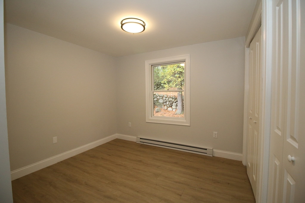 476 Cottage Street Athol, MA 01331 - Photo 14 of 26