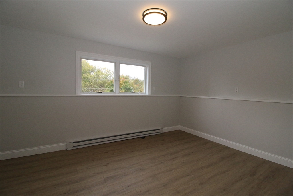 476 Cottage Street Athol, MA 01331 - Photo 21 of 26