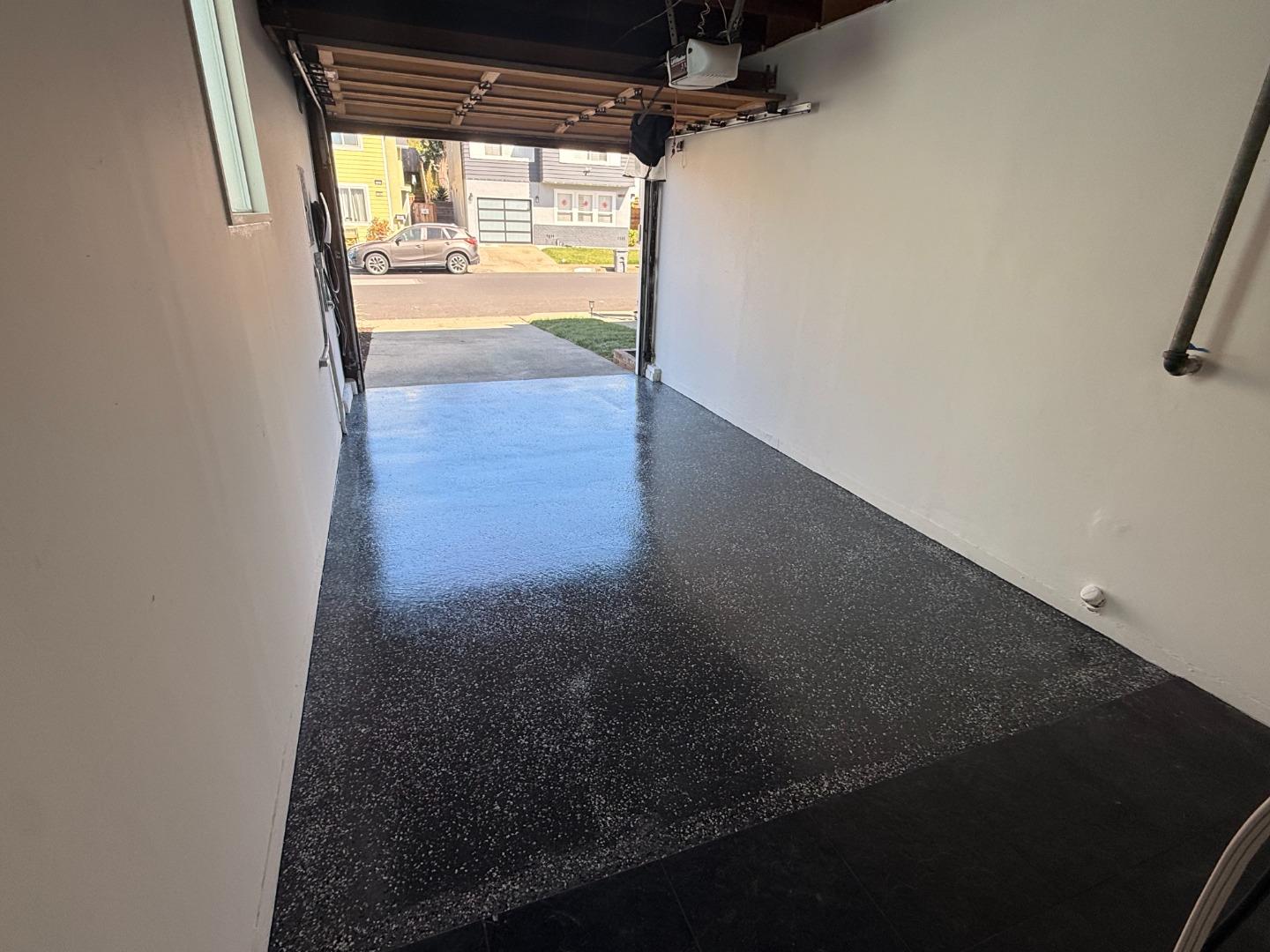 170 Beachview Avenue Pacifica, CA 94044 - Photo 82 of 85 an empty room with wooden floor and windows