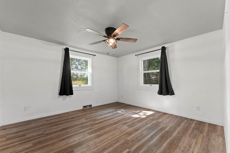 W7548 County Road South Hortonville, WI 54944 - Photo 17 of 50 Gallery Image 17