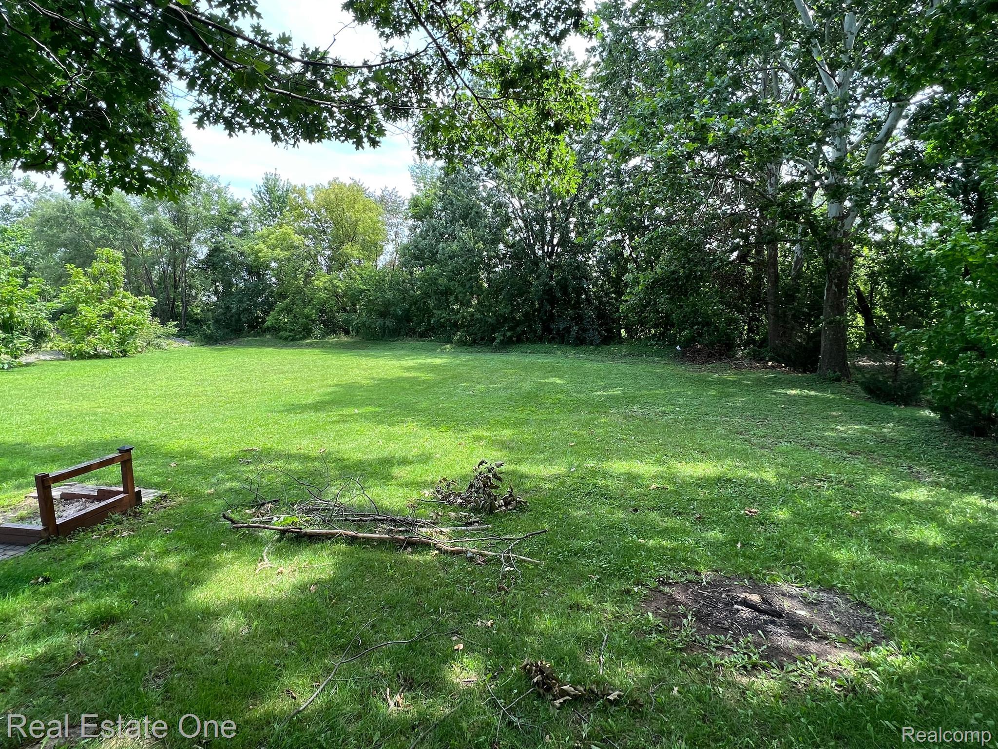 50590 Card Road Macomb, MI 48044 - Photo 34 of 37