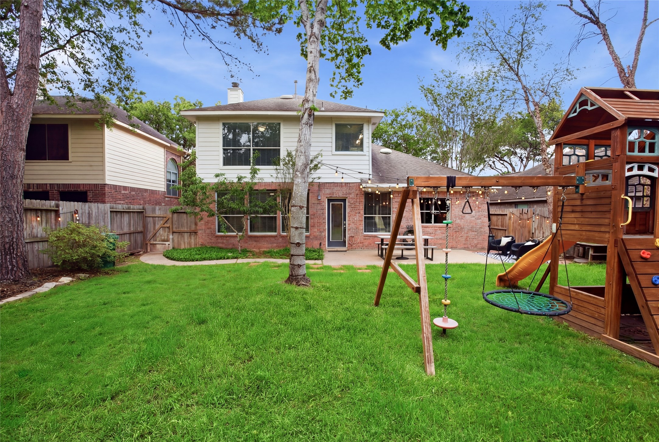 20907 Nettlebrook Lane Katy, TX 77450 - Photo 40 of 46 The space invites you to unwind, spread out, and shape it exactly the way you’ve imagined.