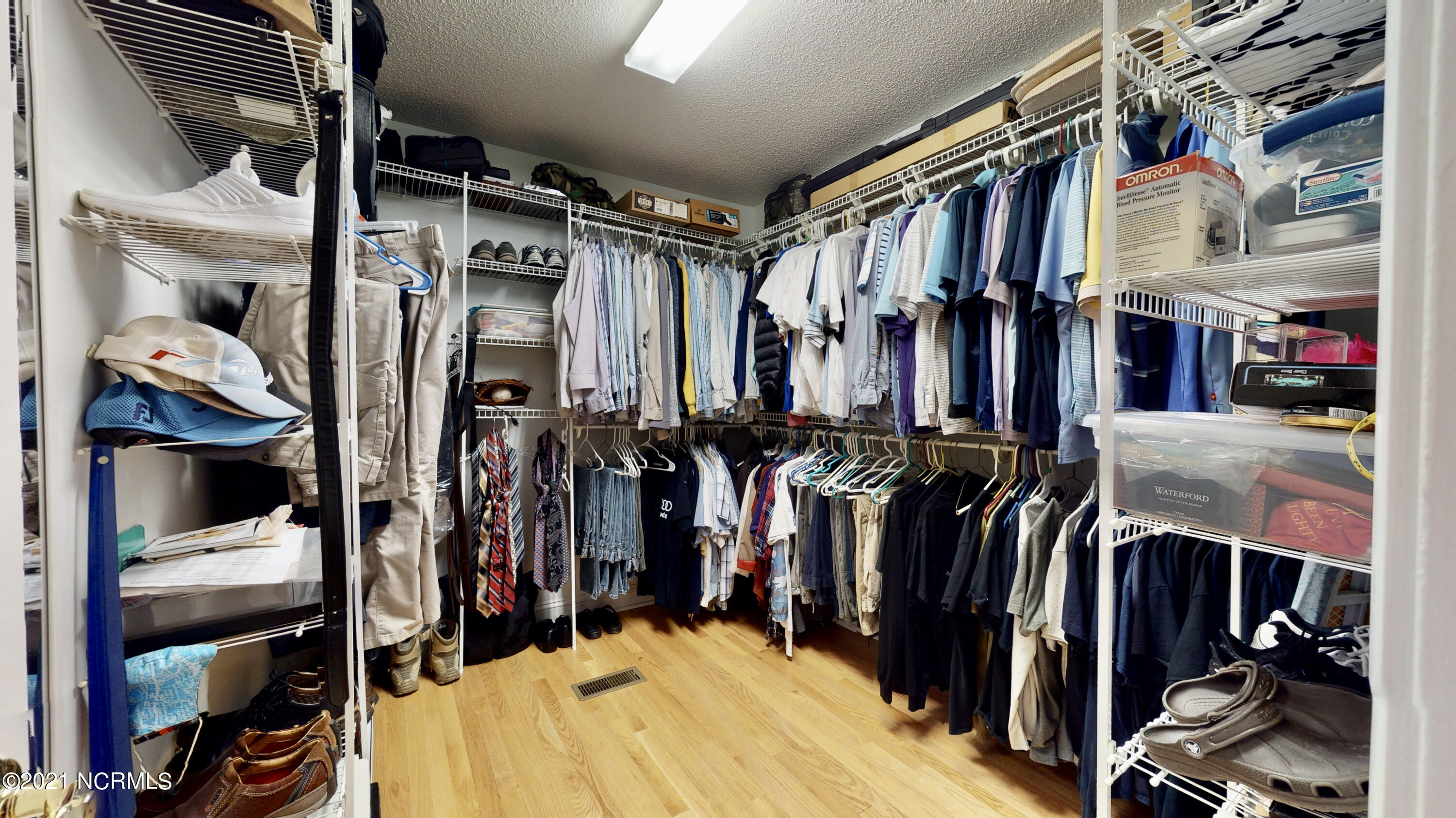 108 Ticino Road New Bern, NC 28562 - Photo 34 of 64 Walk In Closet