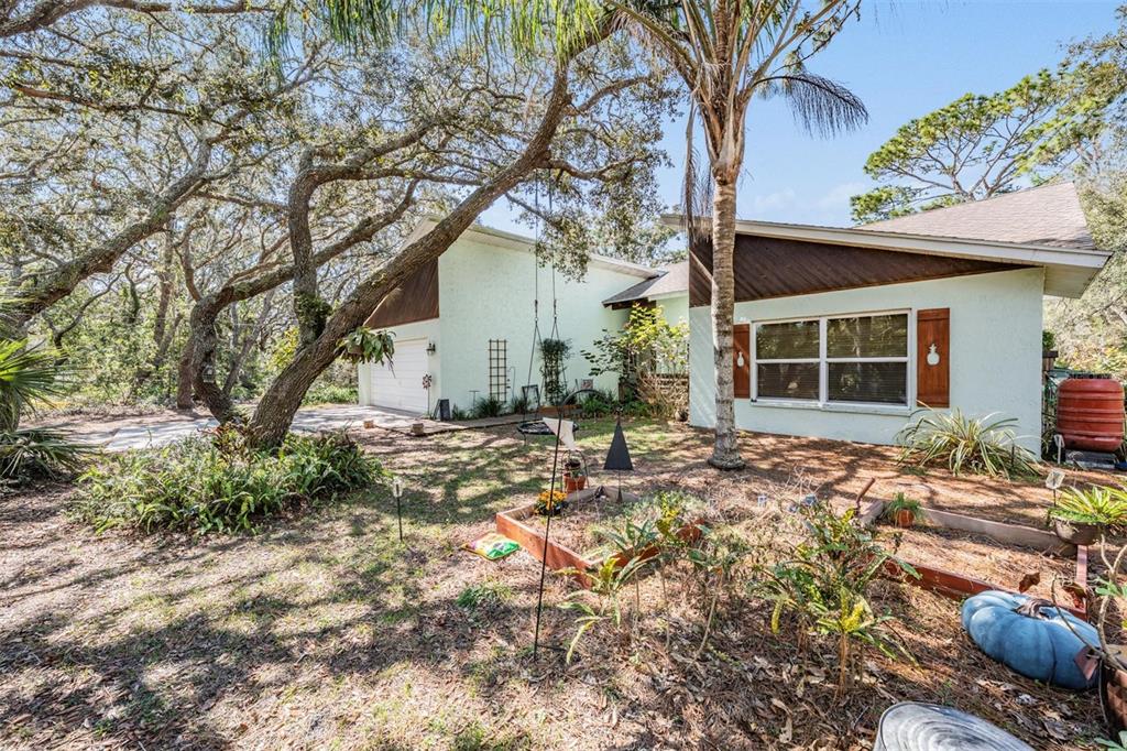 7065 Red Oak Loop New Port Richey, FL 34654 - Photo 41 of 46 Gallery Image 41
