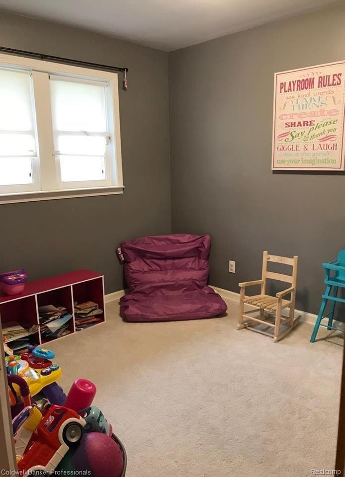 9165 Davison Road Davison, MI 48423 - Photo 12 of 19 house12.jpg