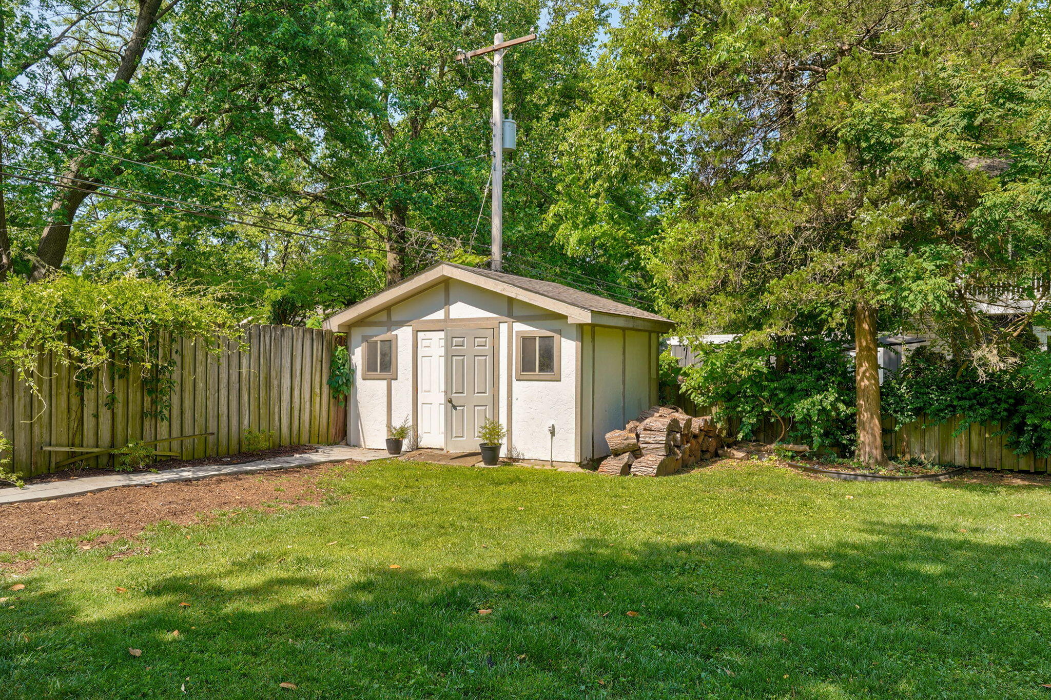 956 East University Street Springfield, MO 65807 - Photo 74 of 76 956 E University St-17