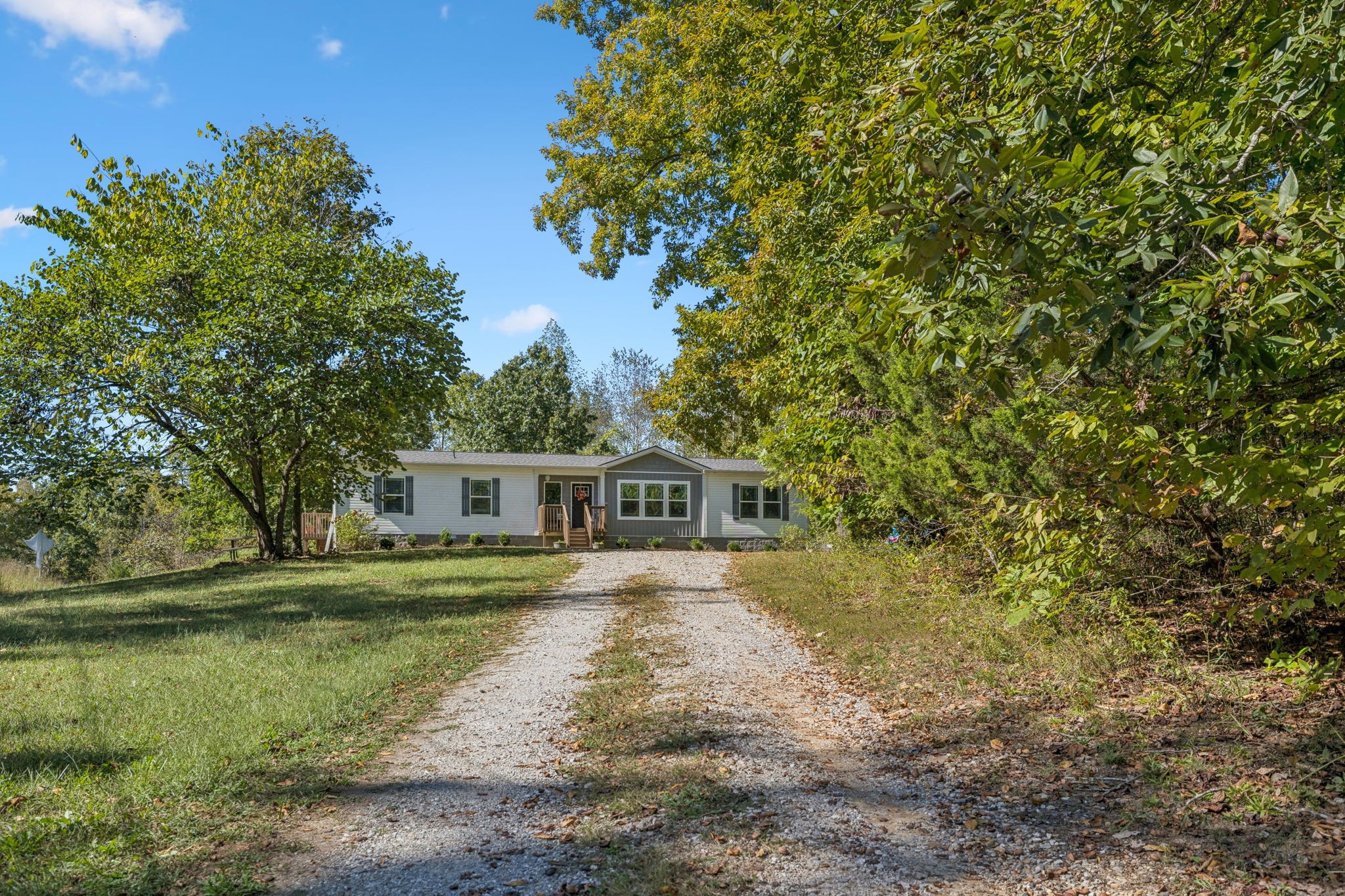 10355 Chappell Cemetery Road Bon Aqua, TN 37025 - Photo 2 of 39