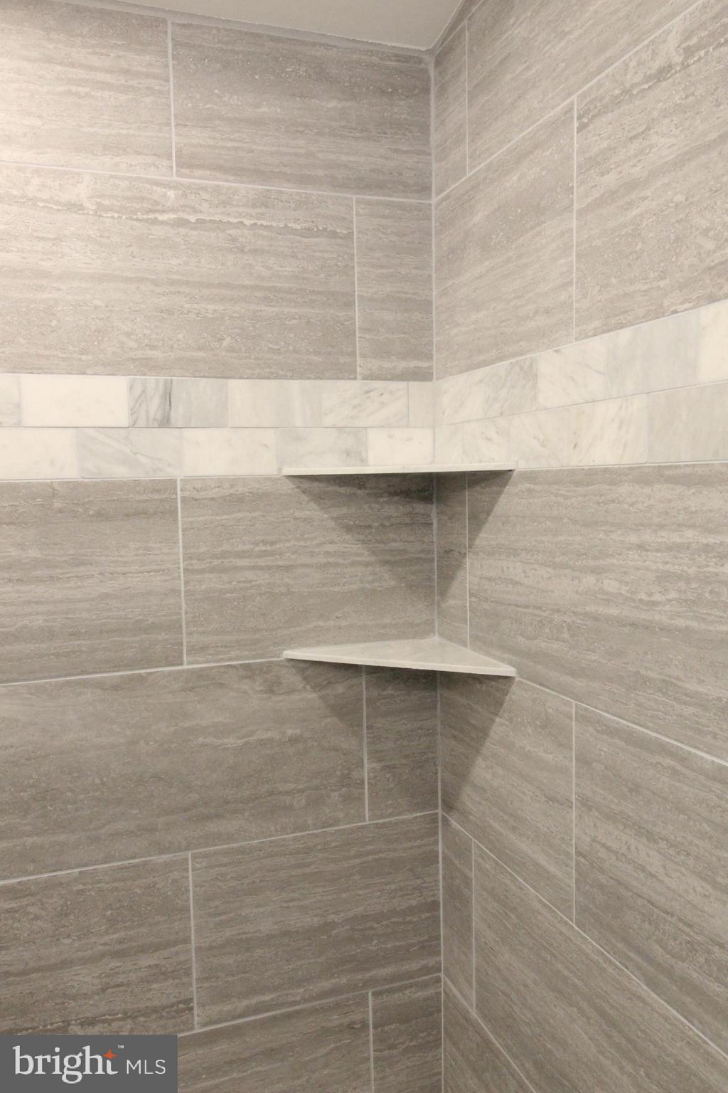 1920 Jasmine Road Baltimore, MD 21222 - Photo 18 of 40 Carrara Marble Listello and Niches
