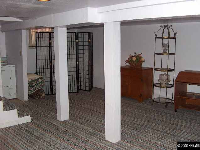 612 Locust Street Reno, NV 89502 - Photo 5 of 7 Photo 5