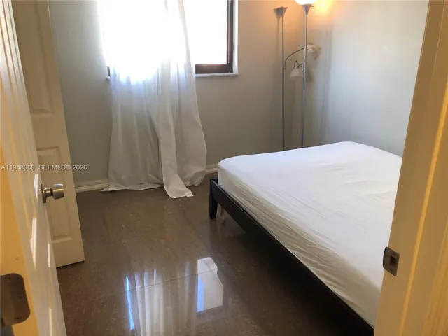 $1,850 | 3531 Northeast 170th Street, Unit 204, North Miami Beach, FL 33160