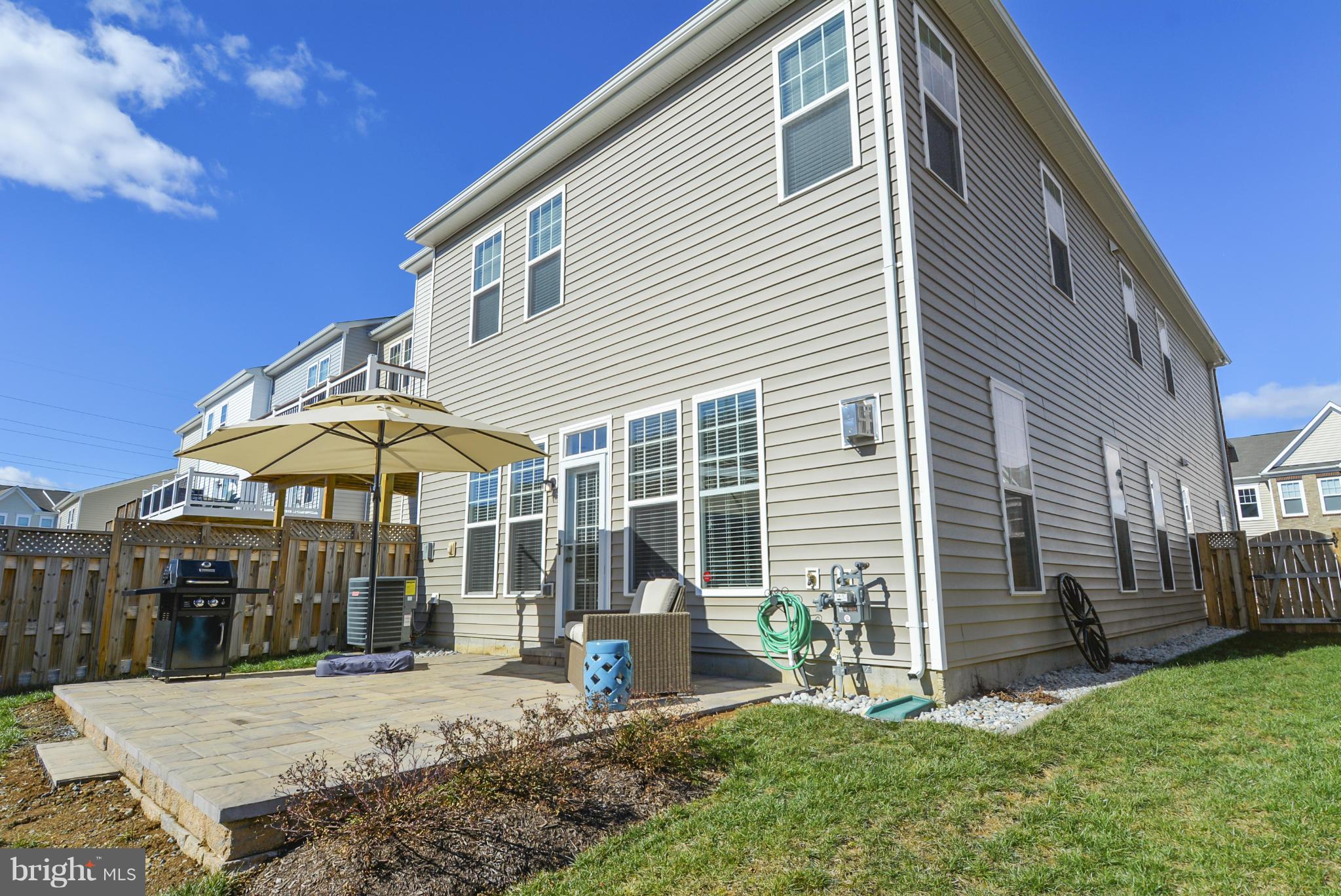 41841 Diabase Square Aldie, VA 20105 - Photo 2 of 30 Exterior (Rear)