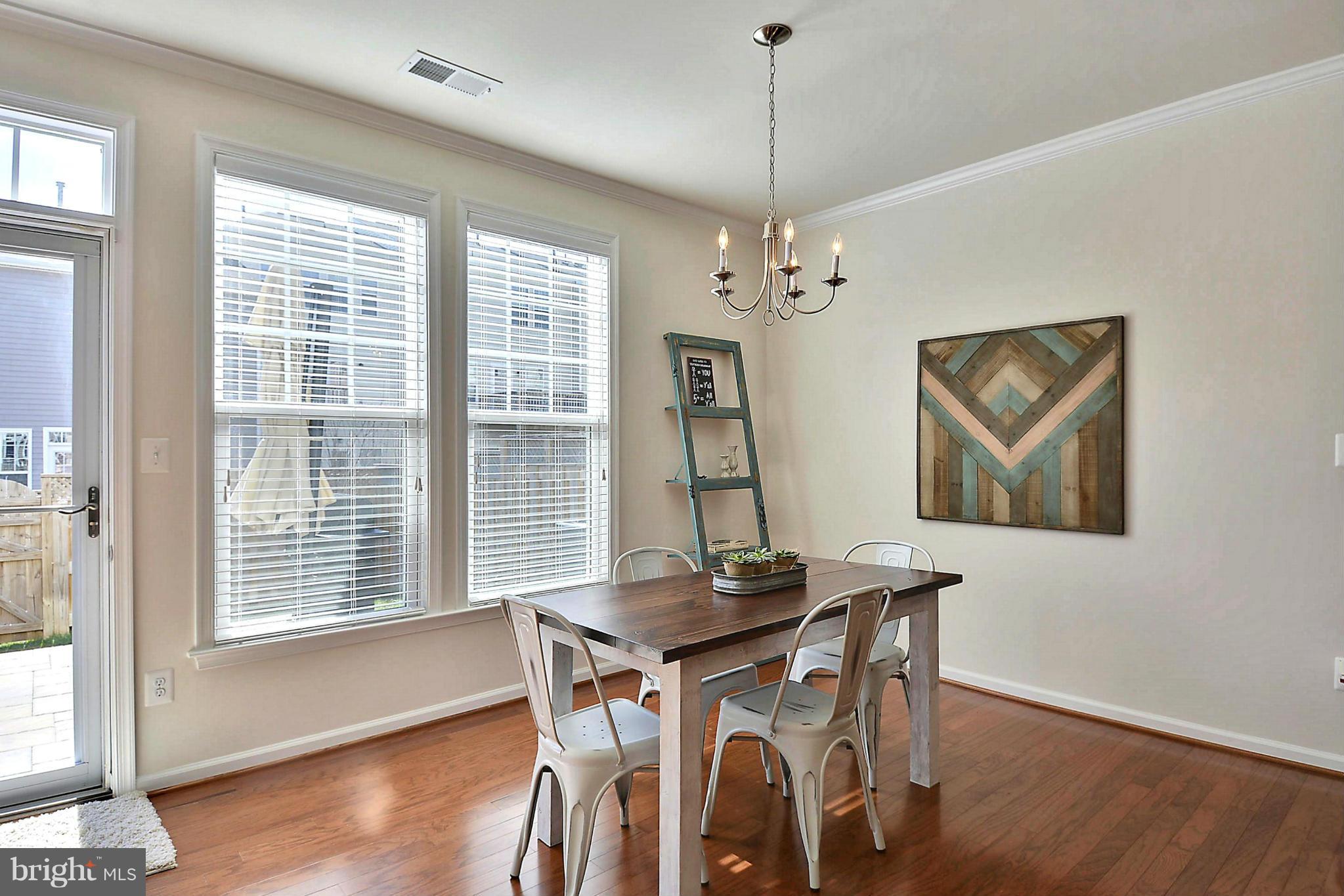 41841 Diabase Square Aldie, VA 20105 - Photo 8 of 30 Dining Room