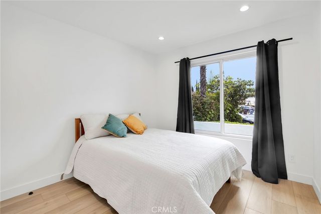 $13,000 | 937 Misty Isle Drive, Glendale, CA 91207