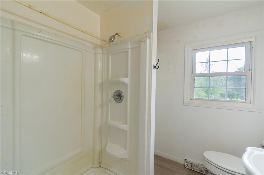 1106 Bob Mabe Road Danbury, NC 27016 - Photo 18 of 35 Gallery Image 18