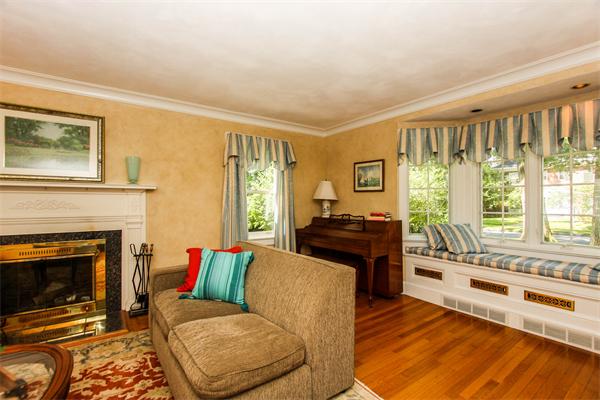 37 Chatham Road Longmeadow, MA 01106 - Photo 18 of 30 Gallery Image 18