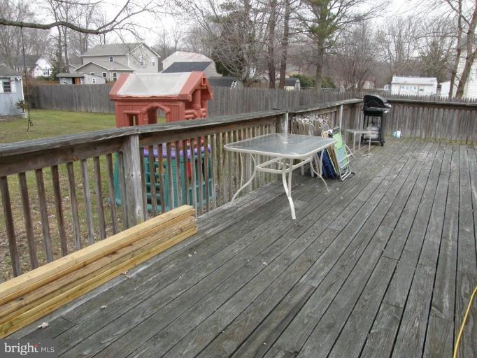 5868 Deale Churchton Road Deale, MD 20751 - Photo 9 of 28 Deck