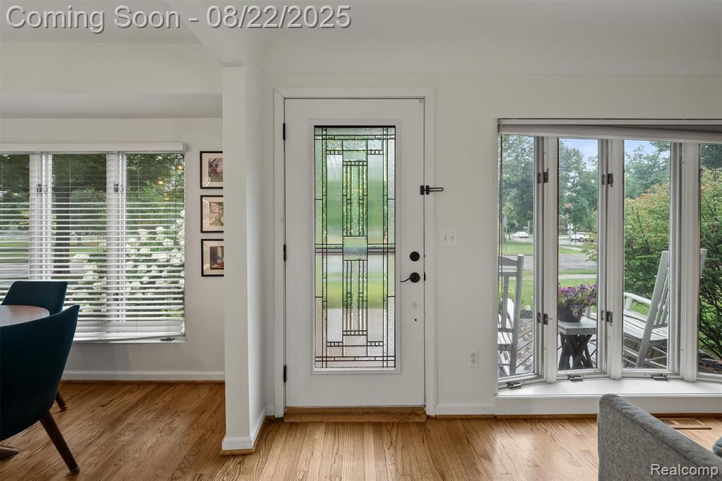 2031 Windemere Road Birmingham, MI 48009 - Photo 4 of 43