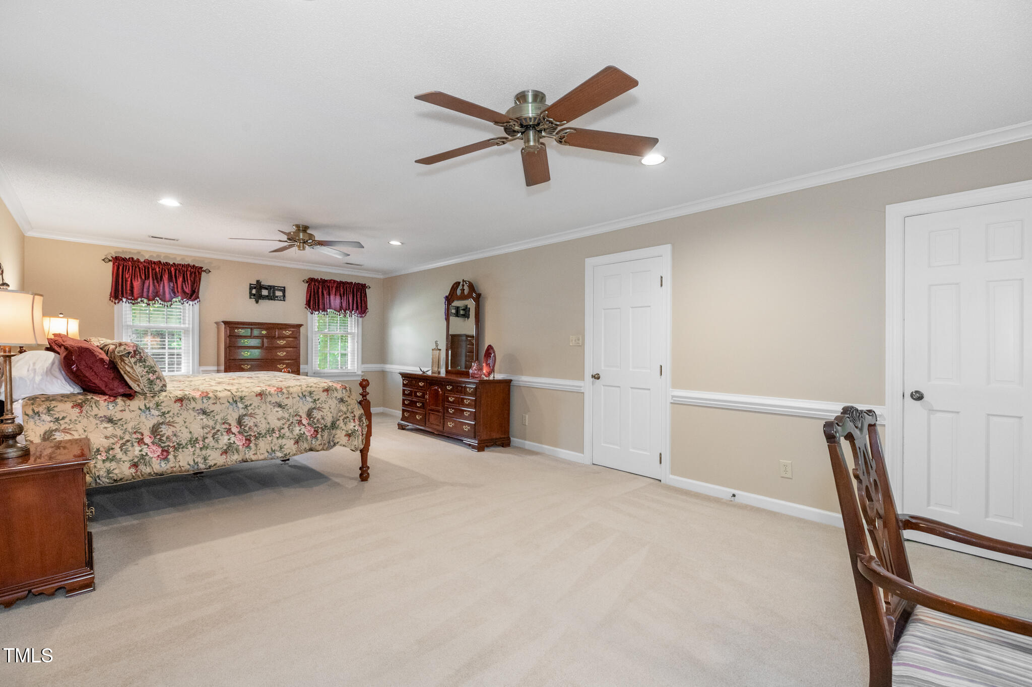 6904 Aspen Court Raleigh, NC 27615 - Photo 29 of 51 Primary bedroom