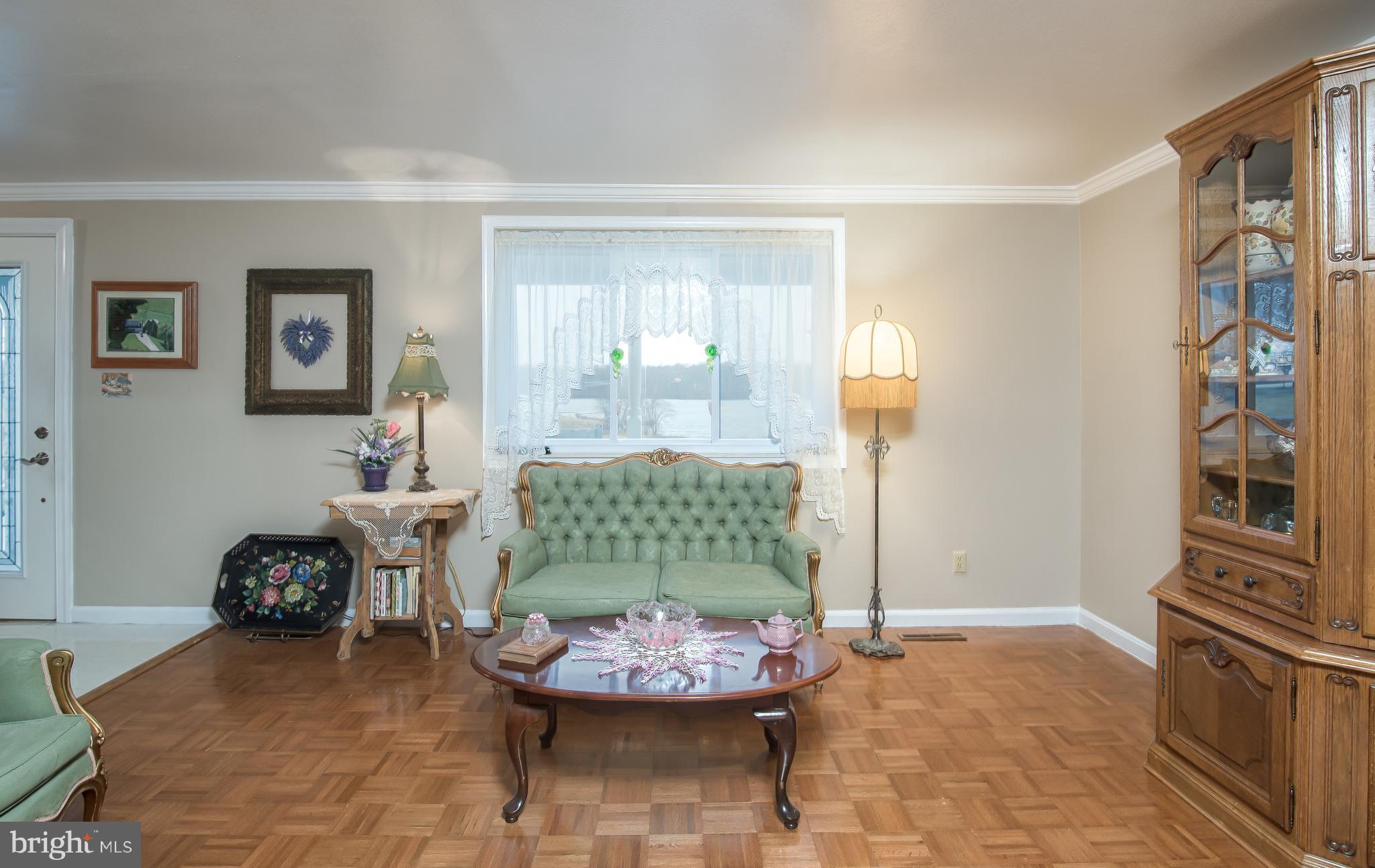 10503 Gordon Road Spotsylvania, VA 22553 - Photo 12 of 30 Living Room