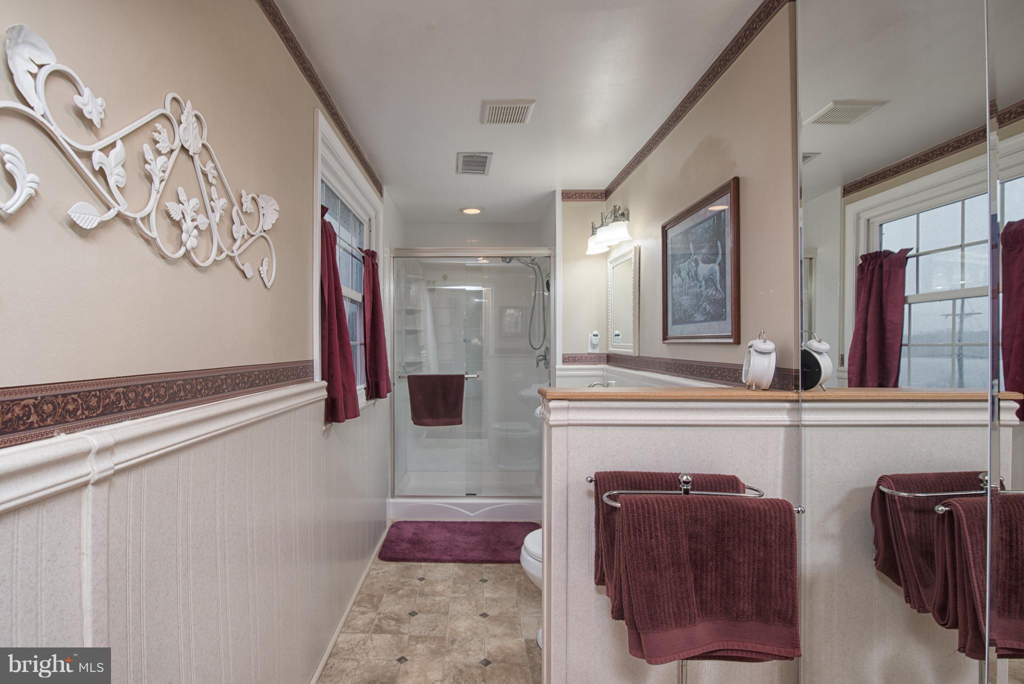 10503 Gordon Road Spotsylvania, VA 22553 - Photo 23 of 30 Master Bathroom
