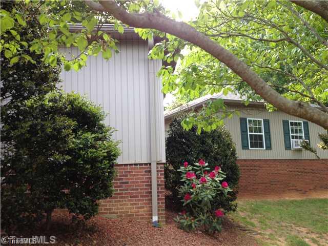 930 Mainsail Road Salisbury, NC 28146 - Photo 13 of 14 Outbuilding. Additional 2 car garage!! Oversized and ready for your goodies!