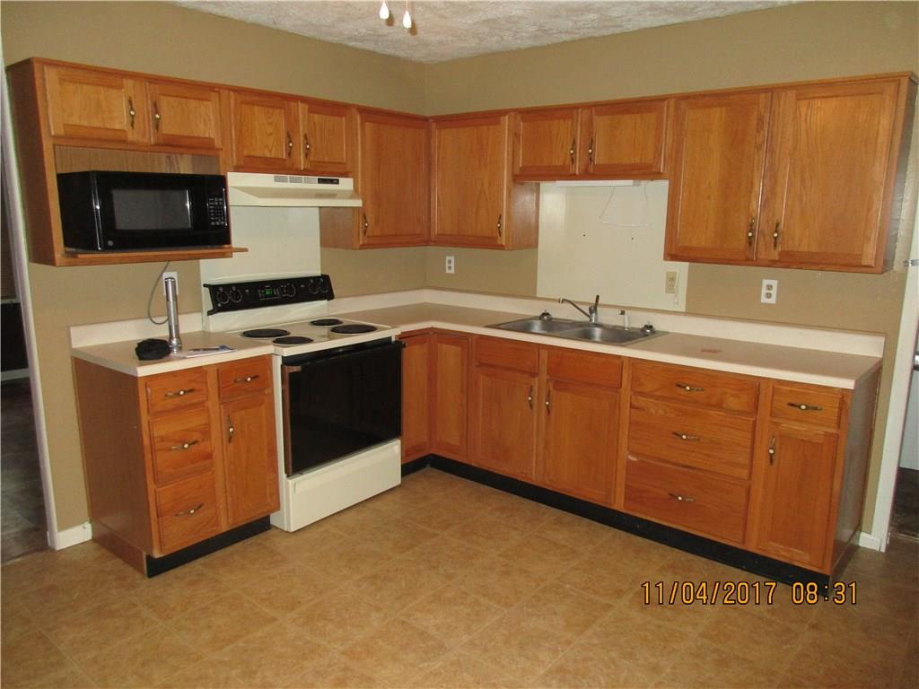 1573 Roberts Road Franklin, IN 46131 - Photo 4 of 15 Gallery Image 4