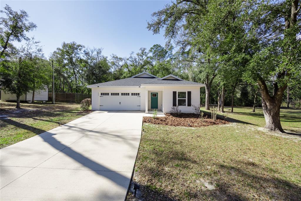 667 Stephens Street Bronson, FL 32621 - Photo 3 of 39 Gallery Image 3