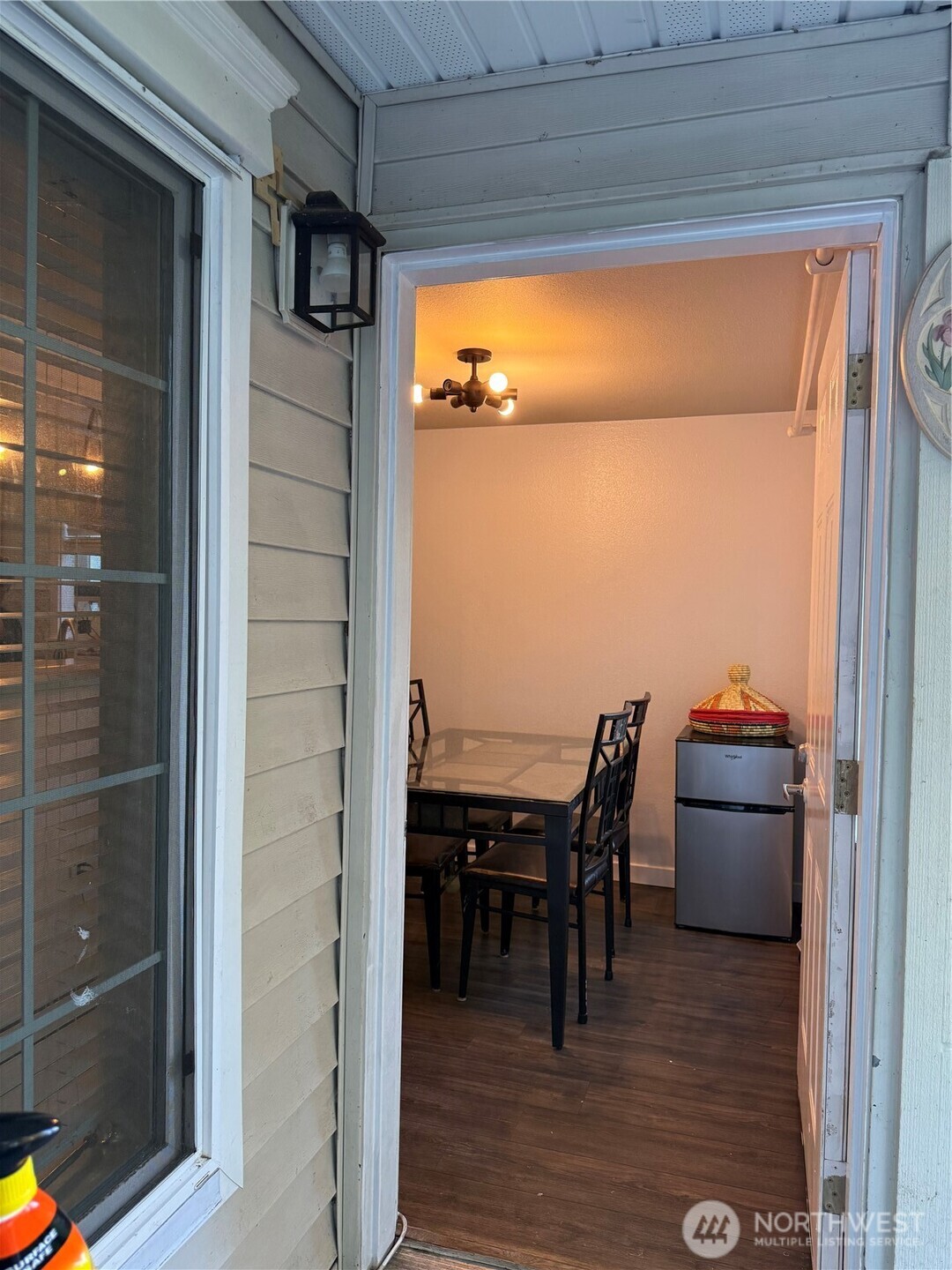12404 East Gibson Road East, Unit Q101 Everett, WA 98204 - Photo 14 of 21