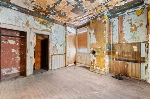 a view of an entrance of the building