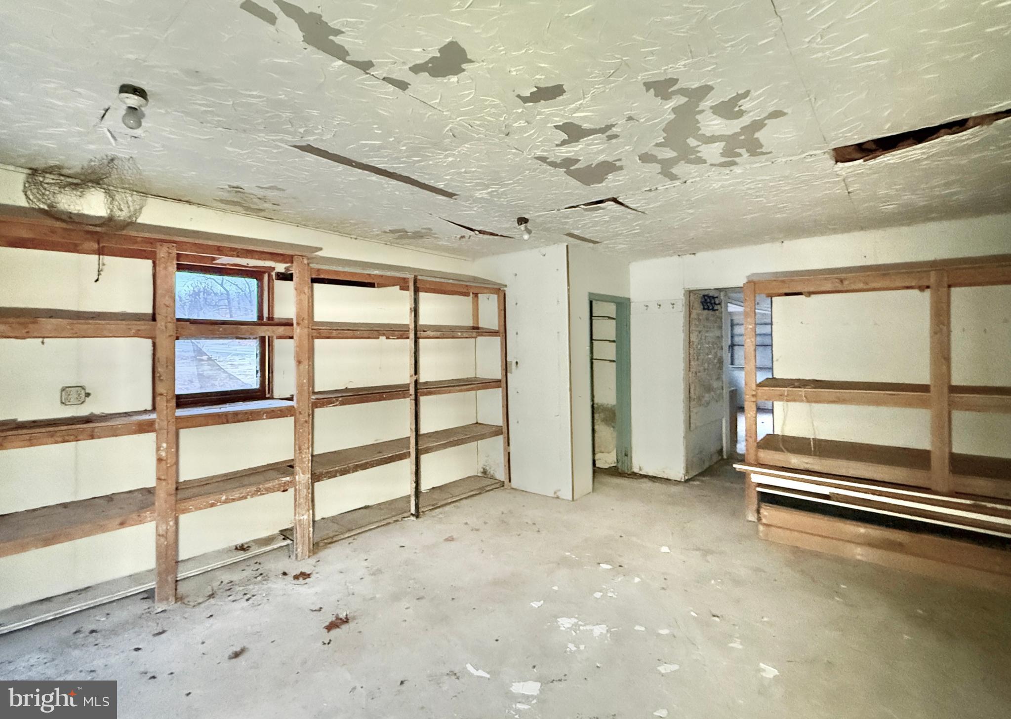 830 North Tuckahoe Road Williamstown, NJ 08094 - Photo 27 of 28 a view of an empty room with a window