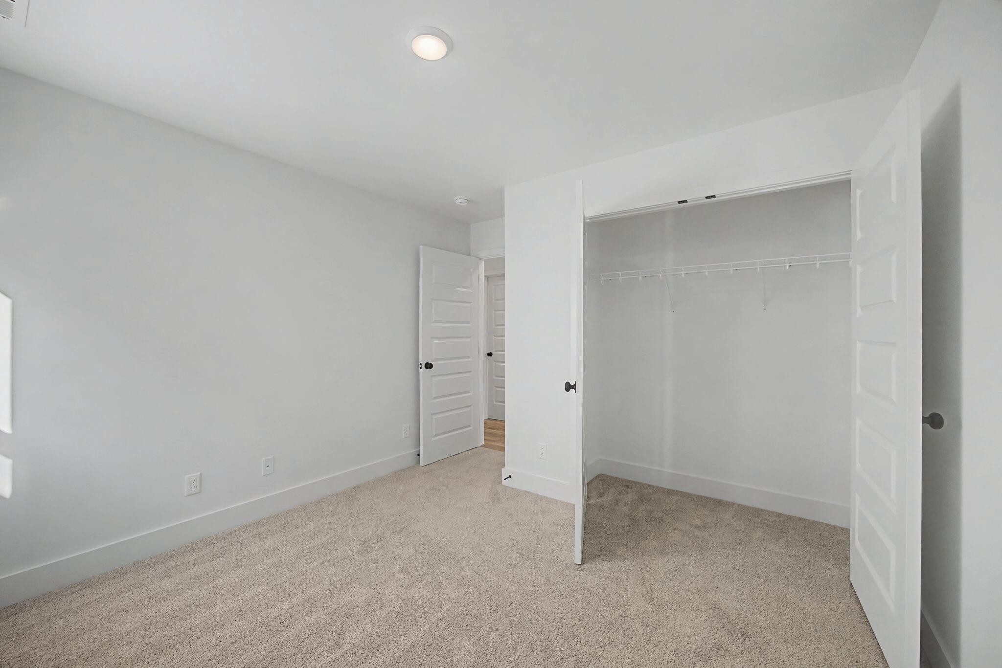 1616 Cotton Way Chattanooga, TN 37404 - Photo 18 of 38 a view of an empty room