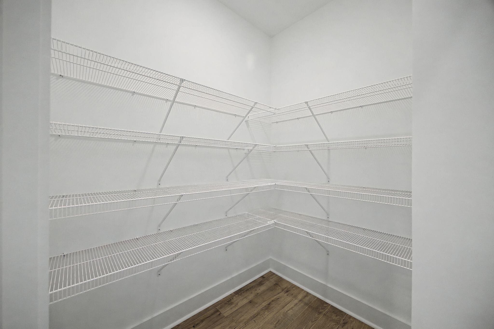 1616 Cotton Way Chattanooga, TN 37404 - Photo 10 of 38 a view of a room with empty racks