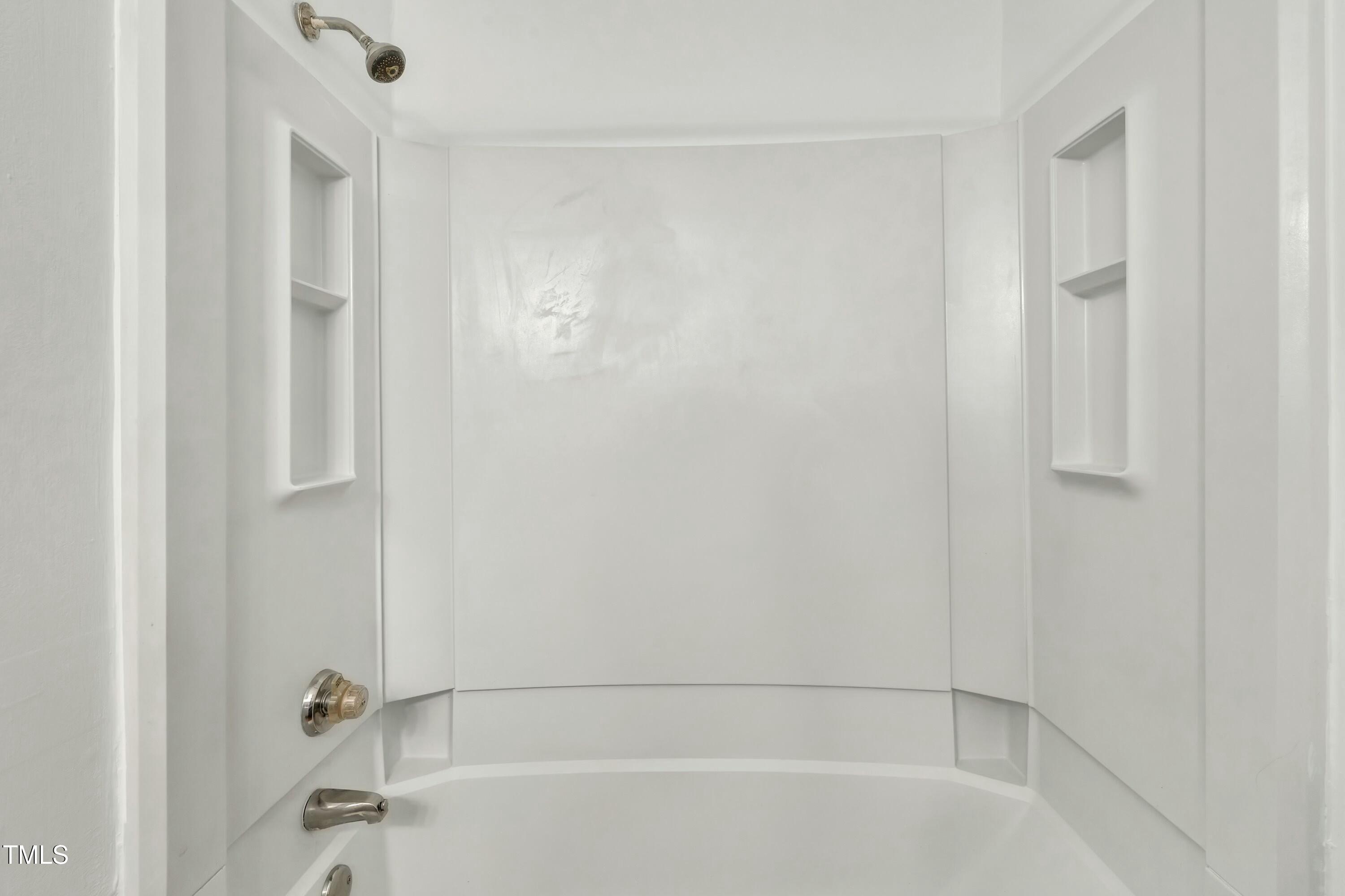 4524 Hamptonshire Drive Raleigh, NC 27613 - Photo 24 of 33 tempImage5Morww