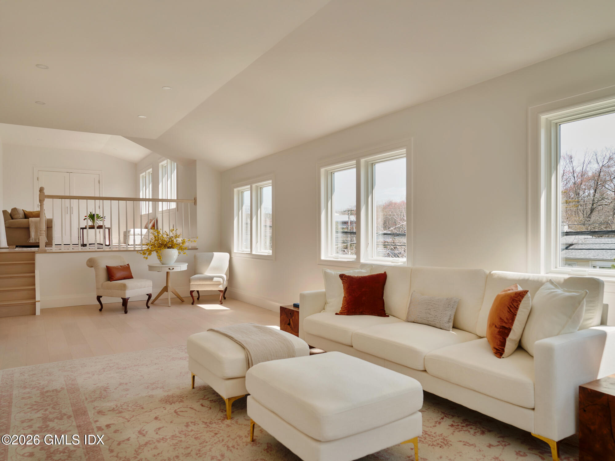 37 Mary Lane Riverside, CT 06878 - Photo 8 of 29 7_SC2611_0406_054