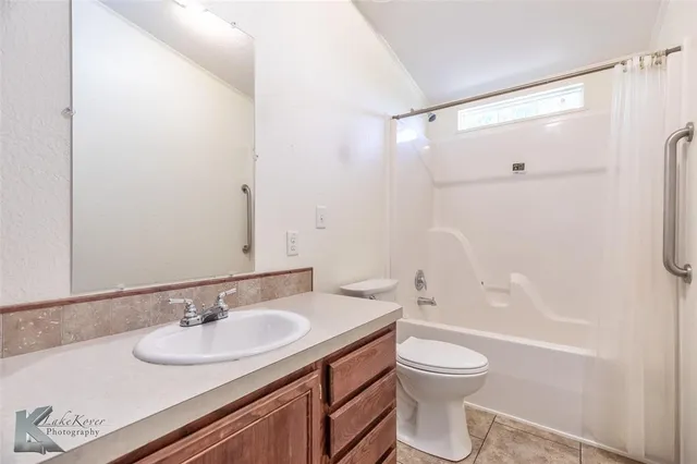 a house view with a outdoor space