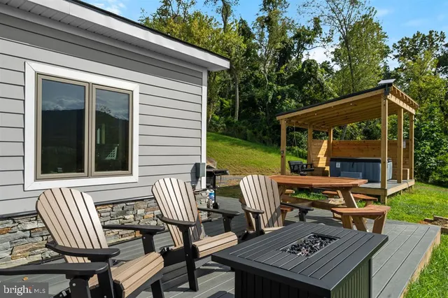 $3,900 | 331 Pomeroy Road, Front Royal, VA 22630