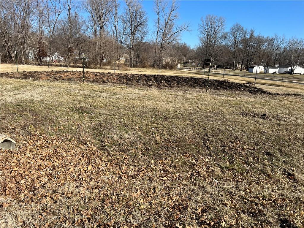 18710 East Truman Road Independence, MO 64056 - Photo 3 of 5