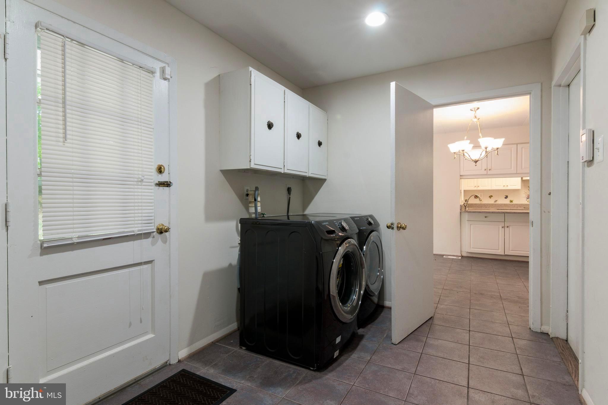 12600 Ivory Pass Laurel, MD 20708 - Photo 11 of 31 Laundry Room w/Walk-out off kitchen
