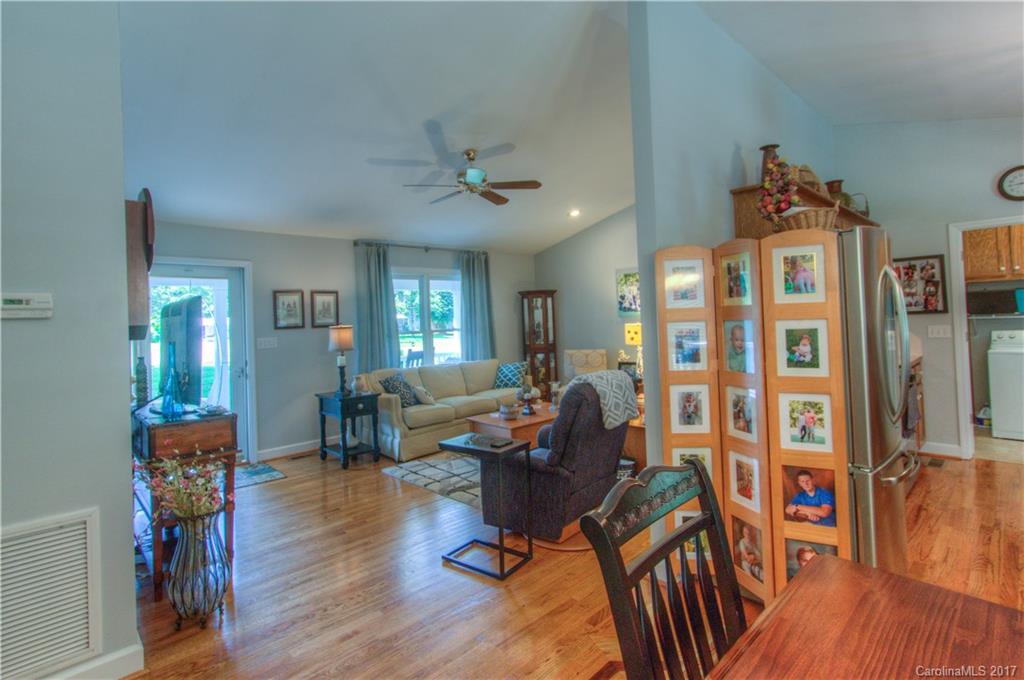 1415 Lane Road Mount Holly, NC 28120 - Photo 4 of 24 Gallery Image 4