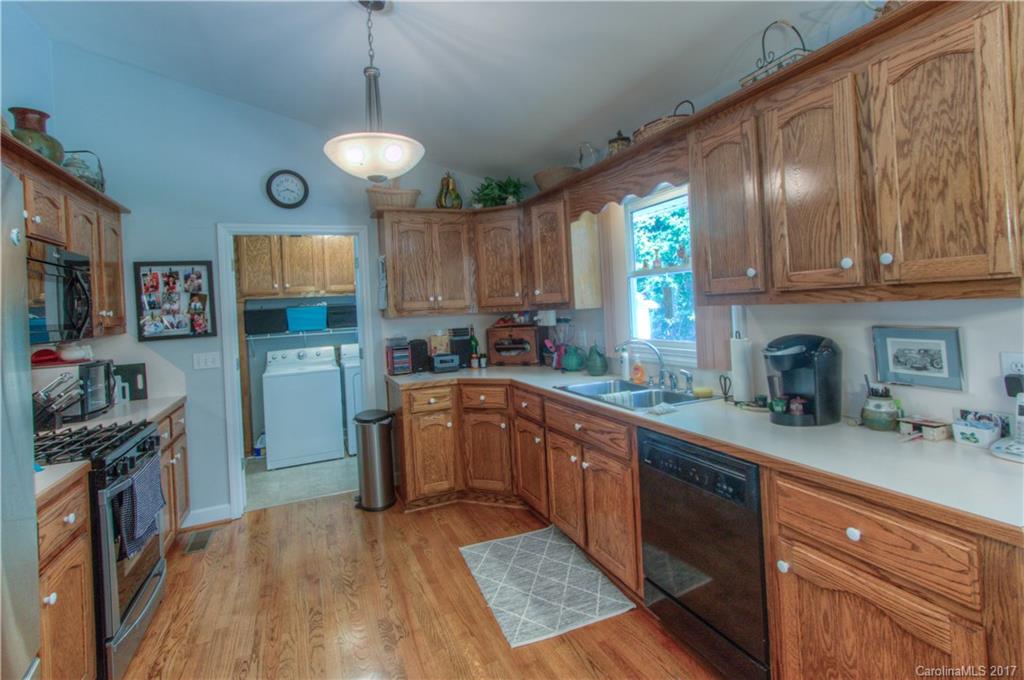 1415 Lane Road Mount Holly, NC 28120 - Photo 10 of 24 Gallery Image 10