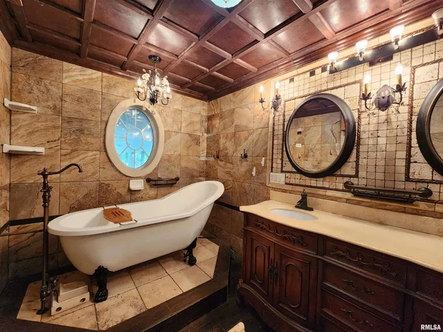 $275,000 | 5628 Coal Street, Sesser, IL 62884