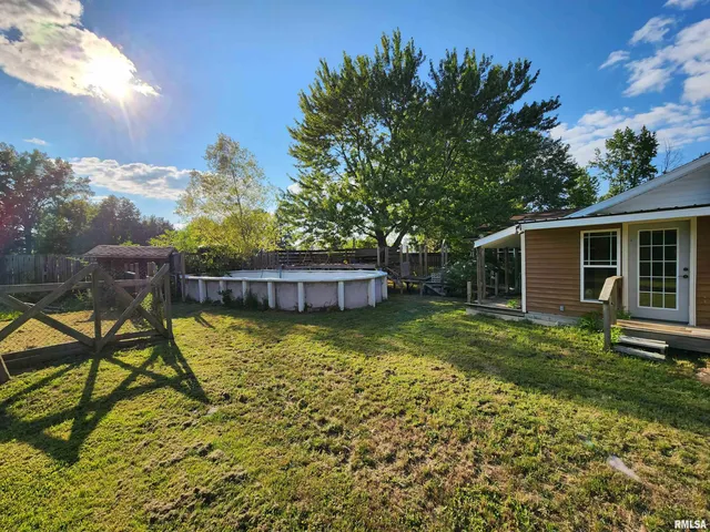 $275,000 | 5628 Coal Street, Sesser, IL 62884