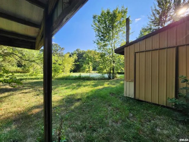 $275,000 | 5628 Coal Street, Sesser, IL 62884