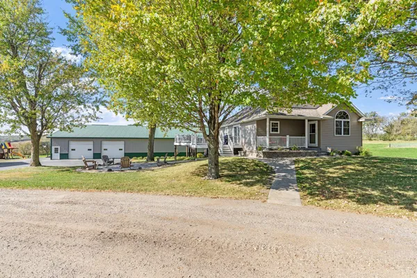 $699,900 | 53995 280th Avenue, Pine Island, MN 55963