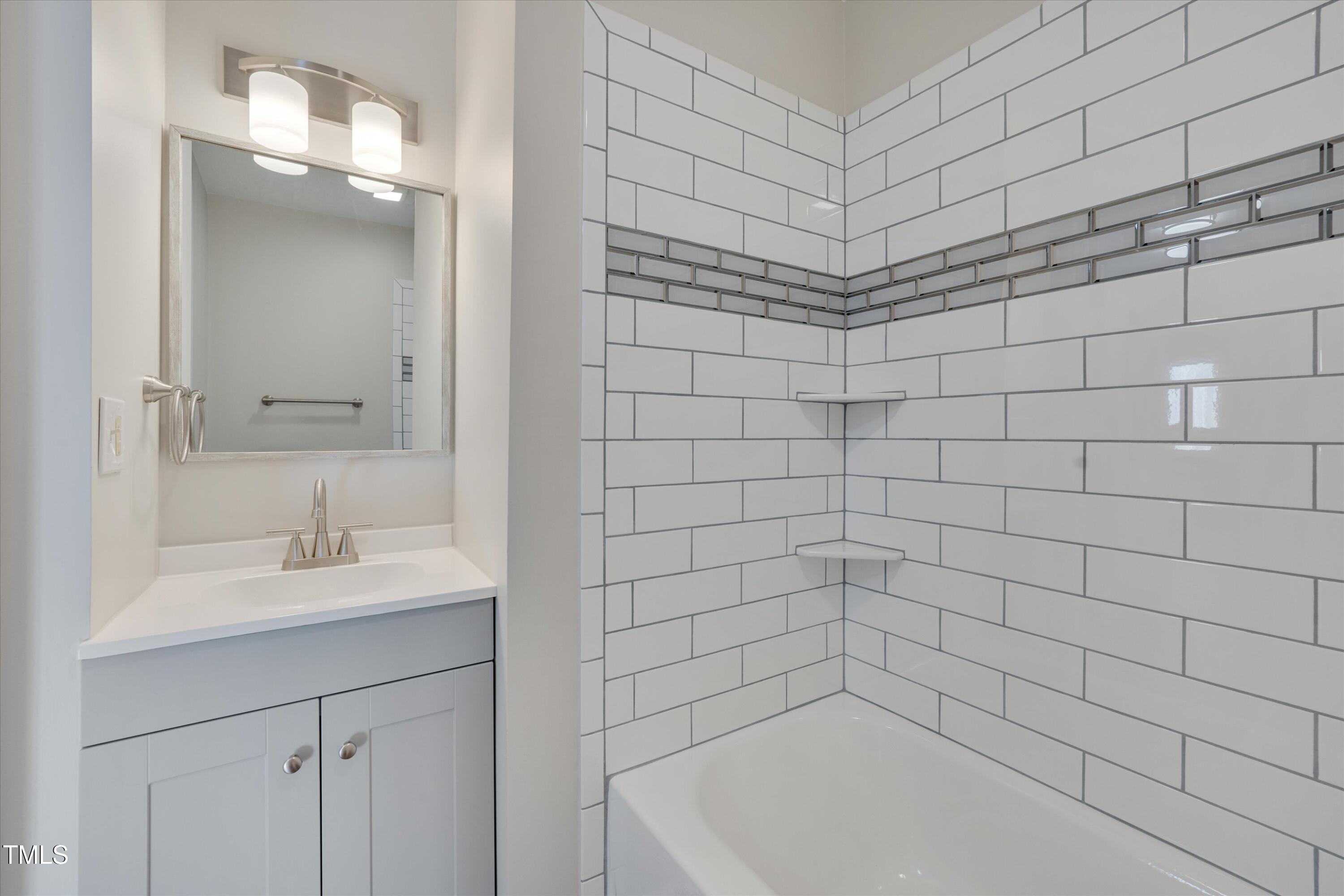 508 Carter Road Graham, NC 27253 - Photo 15 of 22 Tiled Bathroom <3