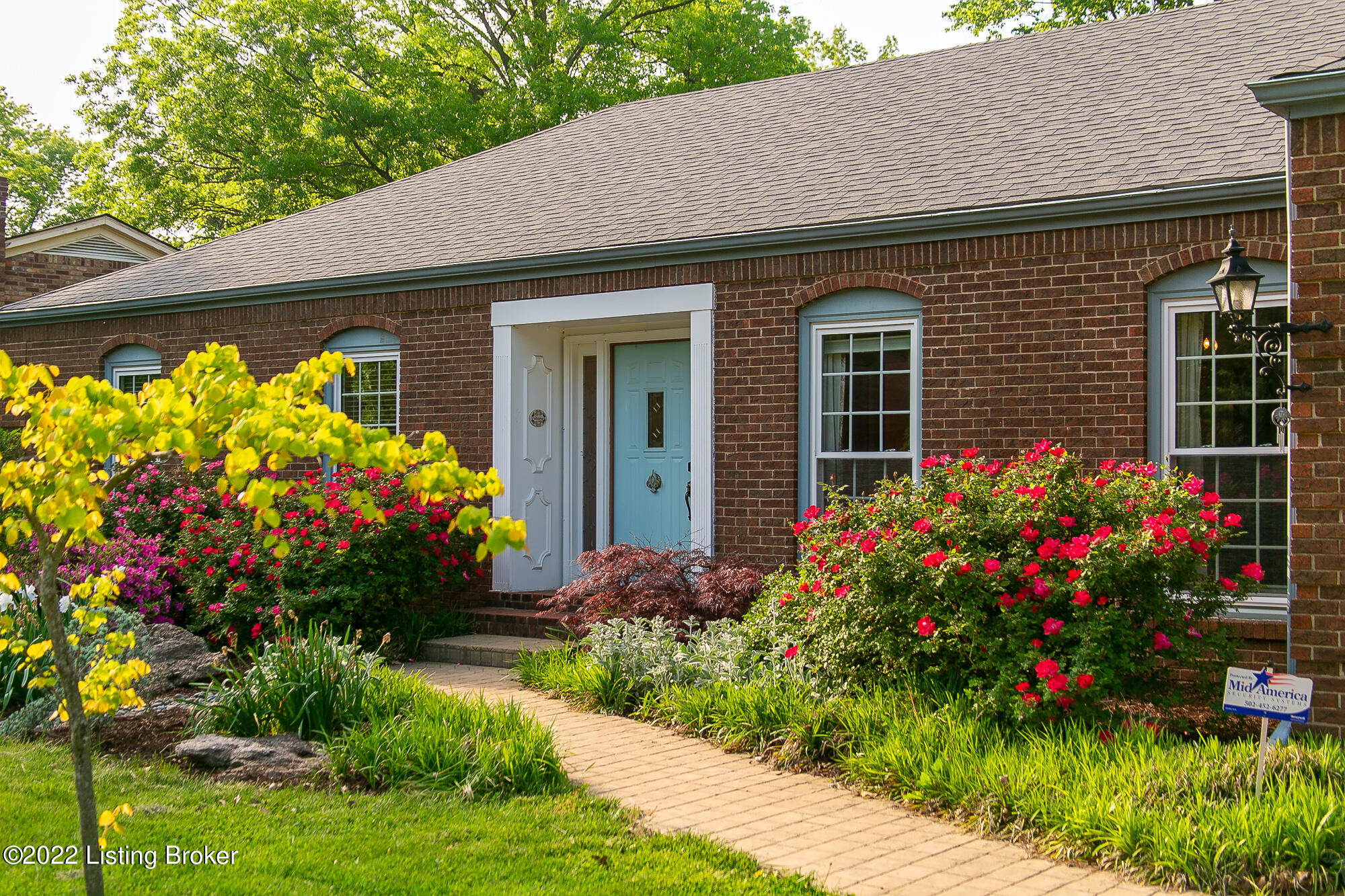 11015 Finchley Road Louisville, KY 40243 - Photo 5 of 50 11015 Finchley Ave-4