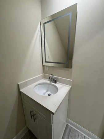 $5,000 | 1911 Hermosa Street, Nashville, TN 37208