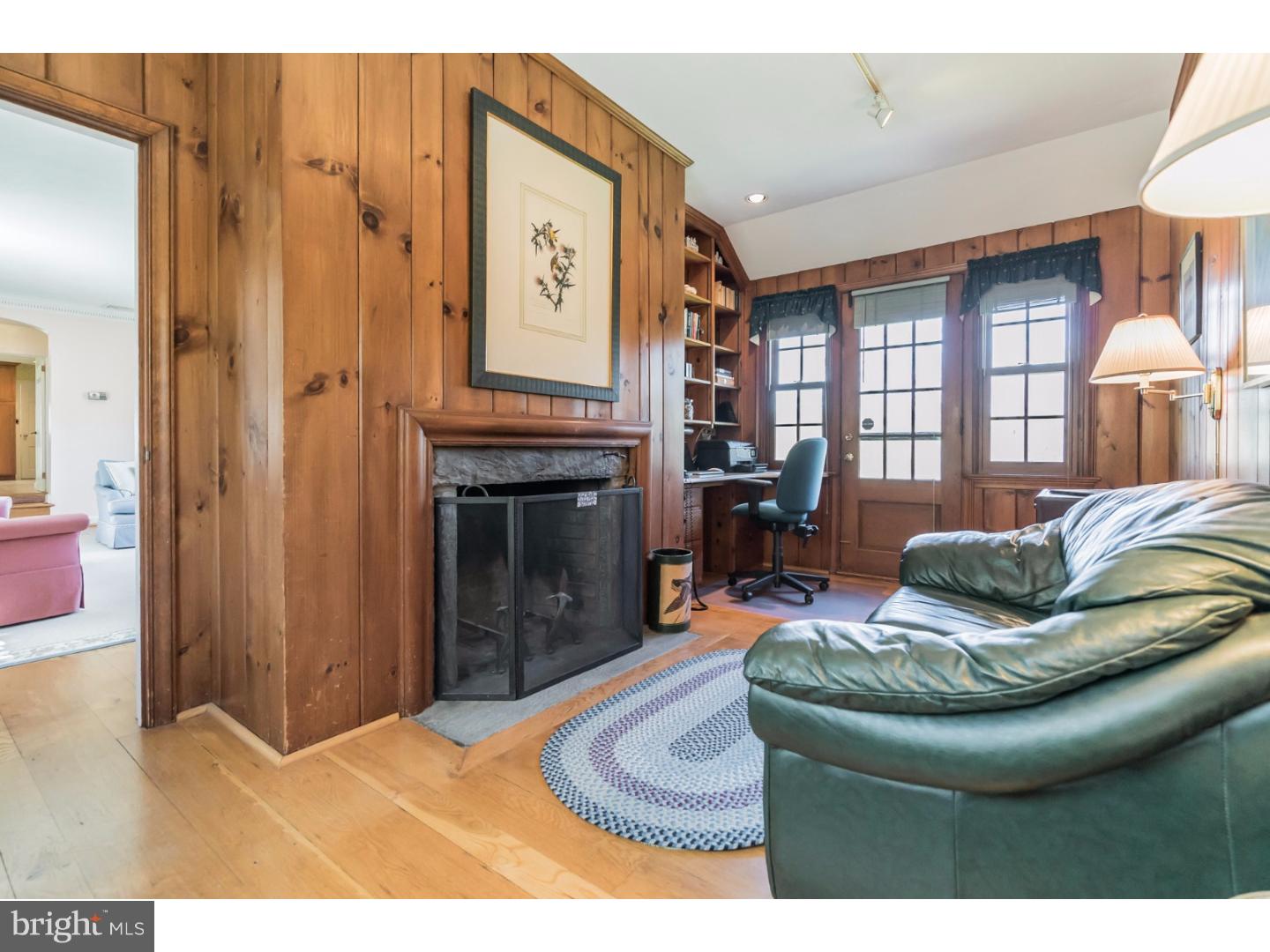 653 Andover Road Newtown Square, PA 19073 - Photo 8 of 24 Den