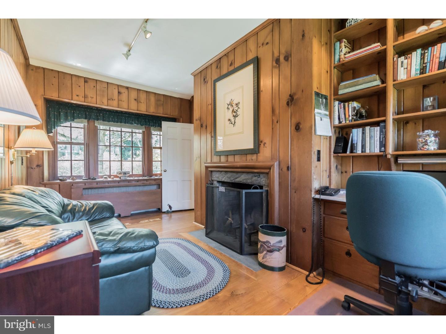 653 Andover Road Newtown Square, PA 19073 - Photo 9 of 24 Den