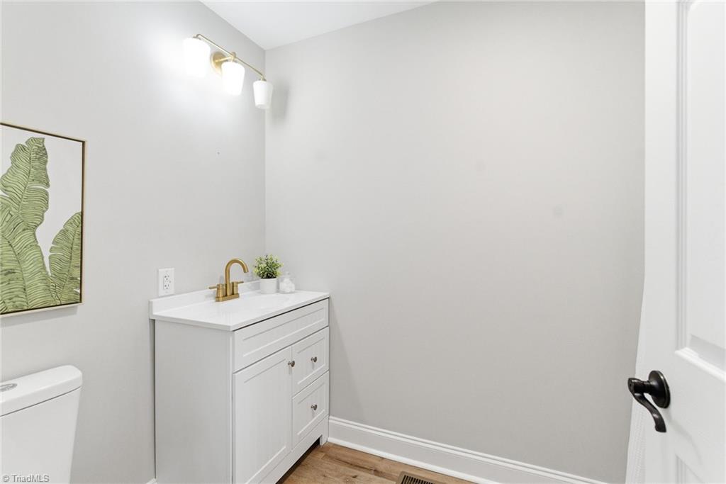 1015 Tabor Street High Point, NC 27262 - Photo 10 of 21